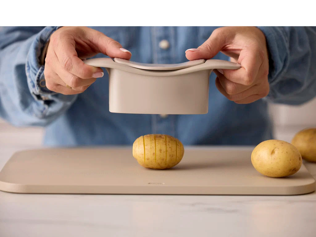 Hasselback-skærer Classic Humus