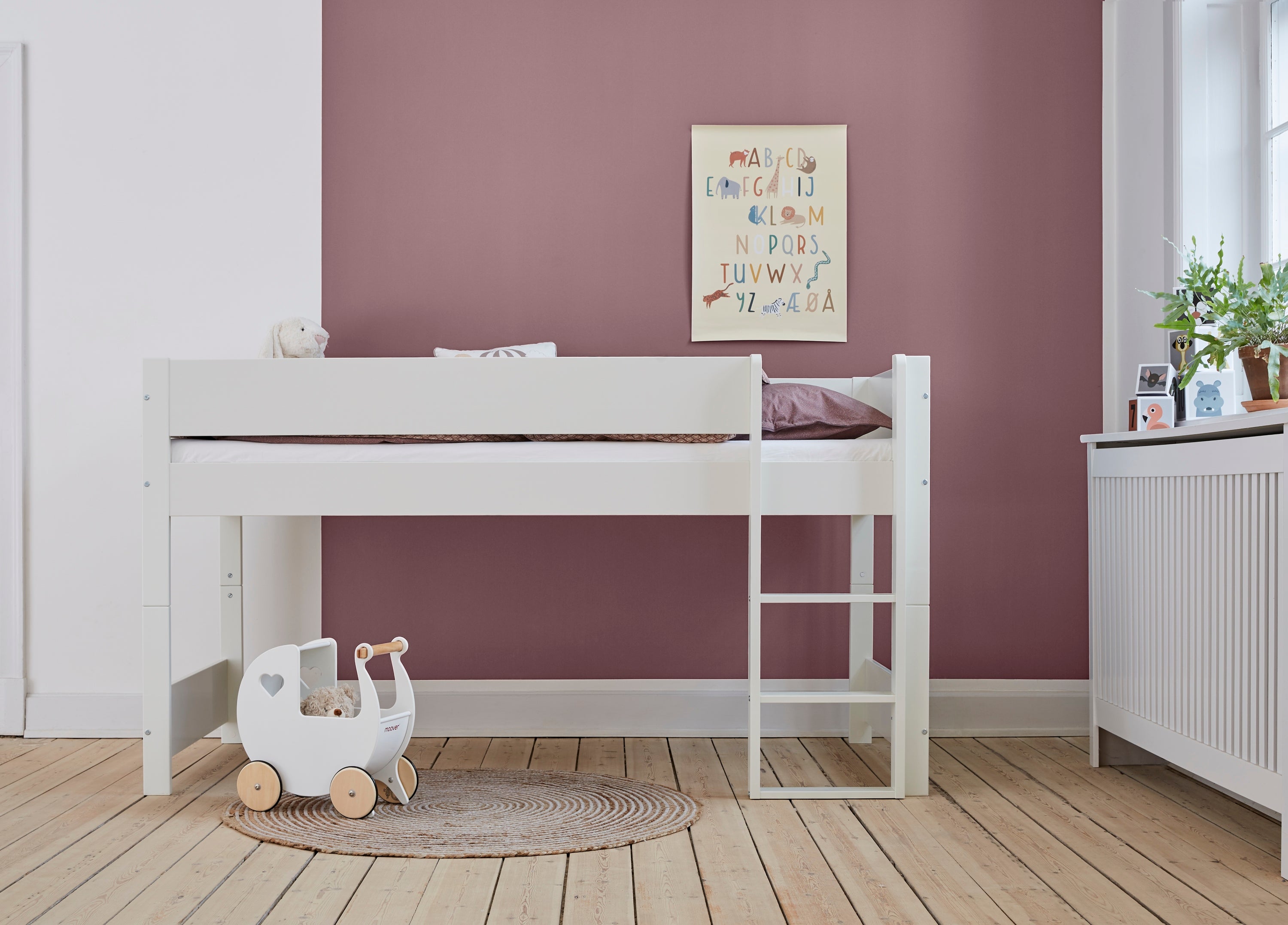 Huxie Manis-h halvhøj seng, delbar - 160 cm