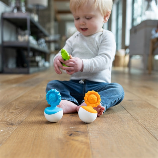 🌈 Vippe figur – 3 stk. forskellige farver - leg, lyd og sanser i ét 👶✨Fat Brain