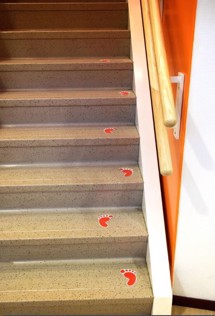 På trappen Anti-Slip Steps, Selvklæbende - Arte Viva