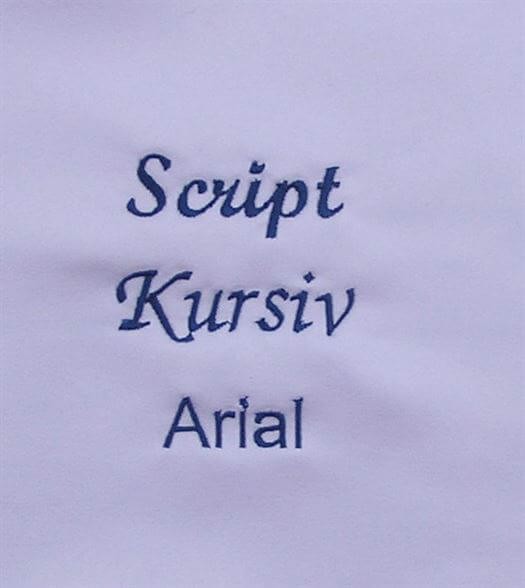 navn-og-dato-til-egen-daabskjole